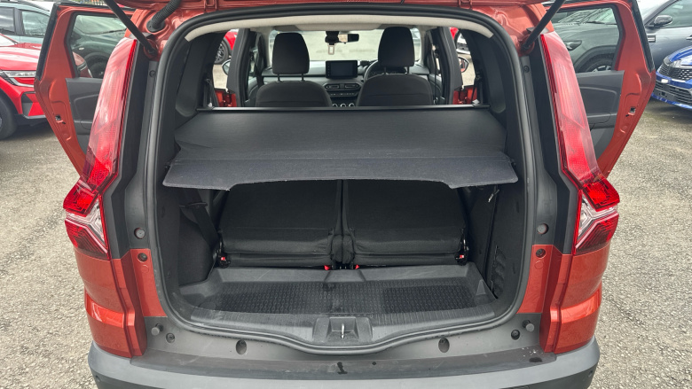 Dacia Jogger 1.0 TCe Extreme SE 5dr Petrol Estate